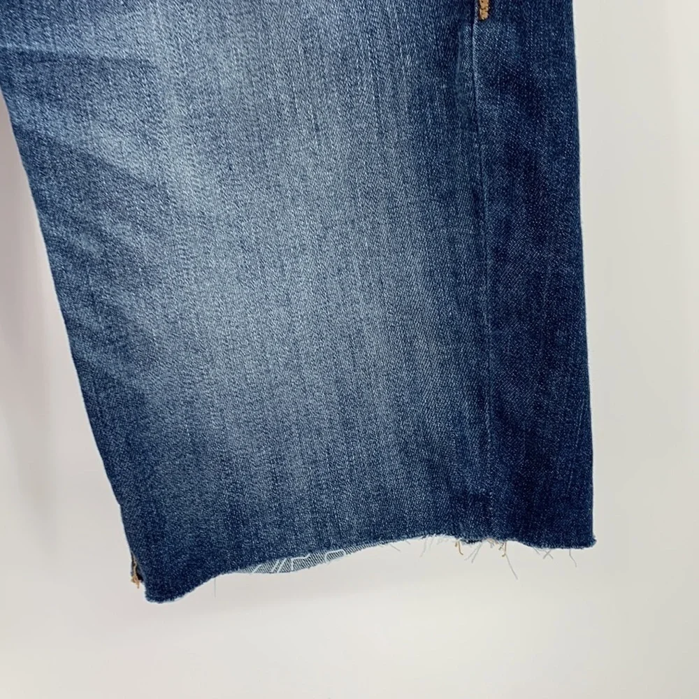 True Religion Riley knee length denim jean shorts long raw edge hem women new 27